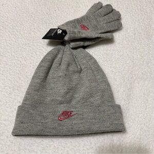 Youth Grey Nike Hat and Glove Set